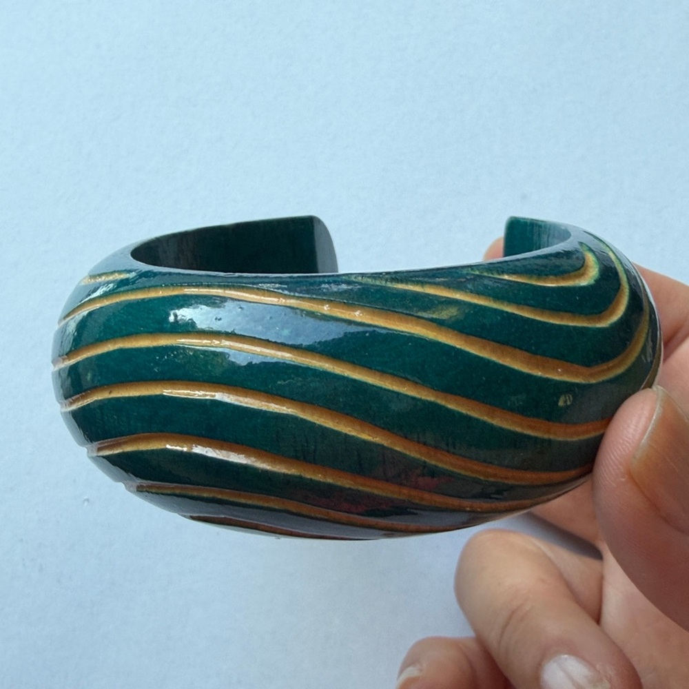 Wooden Striped Cuff teal Bracelet